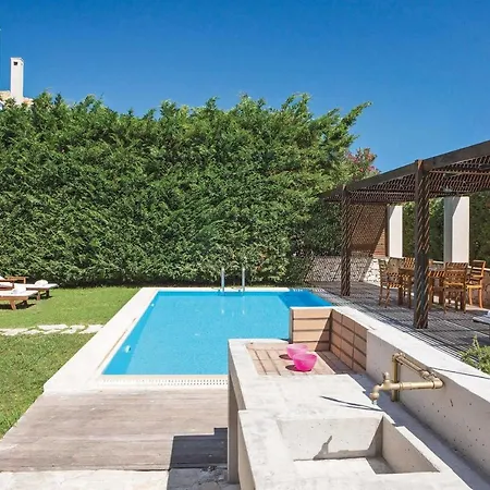 Agia Marina Sleeps 4 With Pool Air Con And Wifi Lefkáda